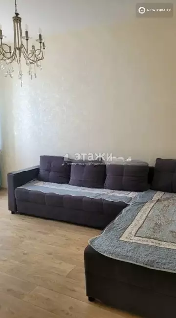 2-комнатная квартира, этаж 4 из 24, 52 м²