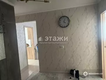 2-комнатная квартира, этаж 3 из 9, 54 м²