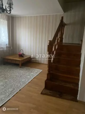 4-комнатная квартира, этаж 5 из 6, 128 м²