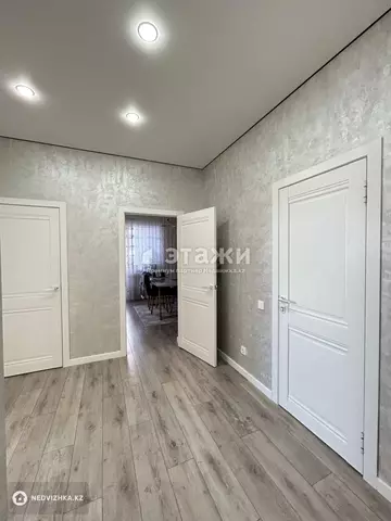 2-комнатная квартира, этаж 7 из 14, 70 м²