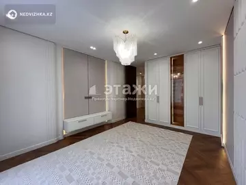 7-комнатная квартира, этаж 13 из 20, 260 м²