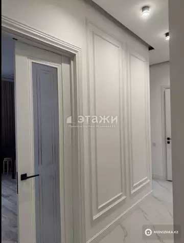 2-комнатная квартира, этаж 4 из 16, 61 м²