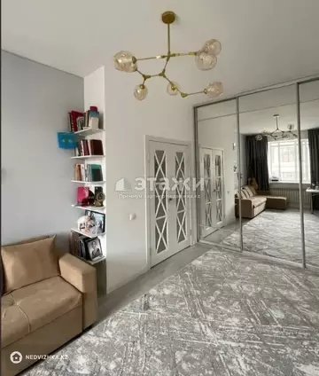 1-комнатная квартира, этаж 10 из 10, 40 м²
