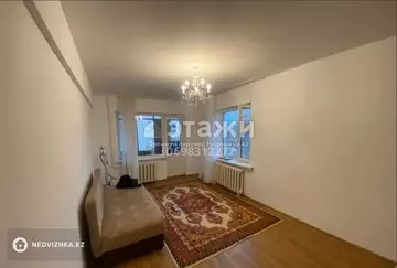 1-комнатная квартира, этаж 4 из 5, 32 м²