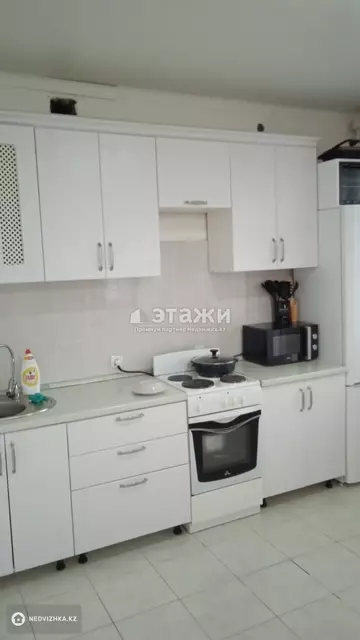 1-комнатная квартира, этаж 6 из 18, 37 м²