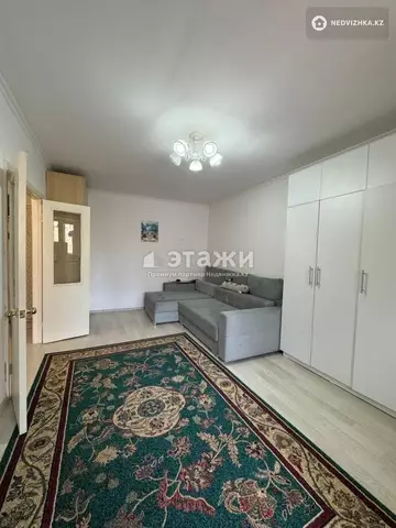 1-комнатная квартира, этаж 4 из 13, 40 м²