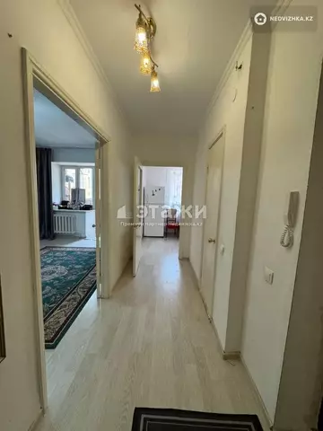 1-комнатная квартира, этаж 4 из 13, 40 м²