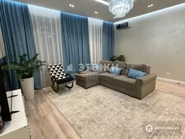 3-комнатная квартира, этаж 10 из 10, 93 м²
