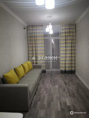 1-комнатная квартира, этаж 5 из 12, 45 м²