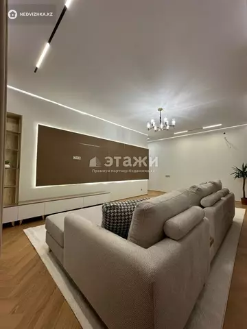 3-комнатная квартира, этаж 12 из 16, 106 м²