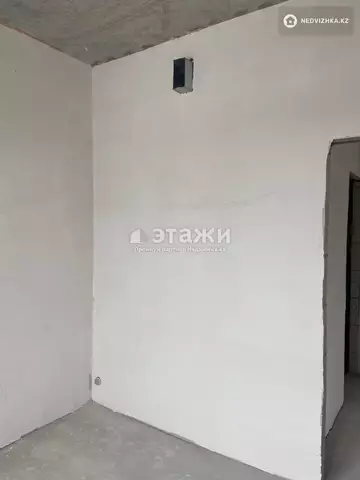 1-комнатная квартира, этаж 8 из 16, 42 м²
