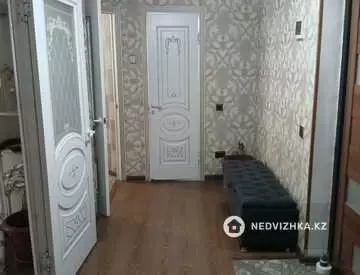 2-комнатная квартира, этаж 2 из 5, 53 м²