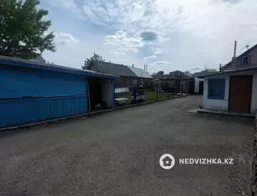 6-комнатный дом, 124 м²