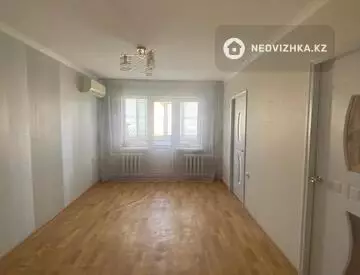 3-комнатная квартира, этаж 1 из 3, 48 м²