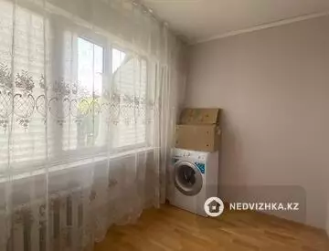 3-комнатная квартира, этаж 1 из 3, 48 м²