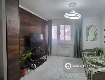 3-комнатная квартира, этаж 4 из 5, 76 м²