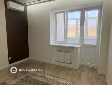 2-комнатная квартира, этаж 4 из 9, 72 м²