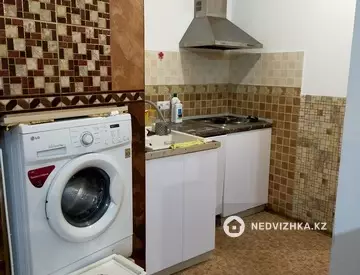 2-комнатная квартира, этаж 4 из 21, 62 м²