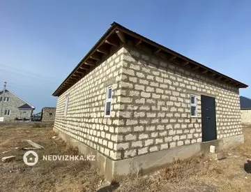 2-комнатный дом, 10 соток, 100 м²