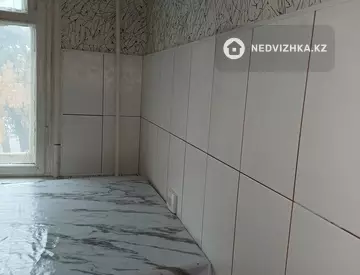 4-комнатная квартира, этаж 2 из 5, 63 м²