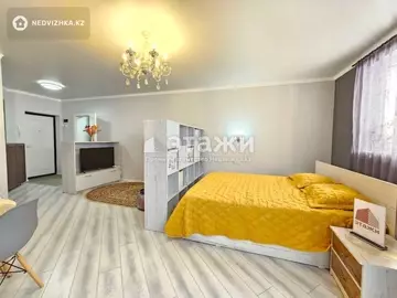 1-комнатная квартира, этаж 8 из 10, 47 м², на длительный срок