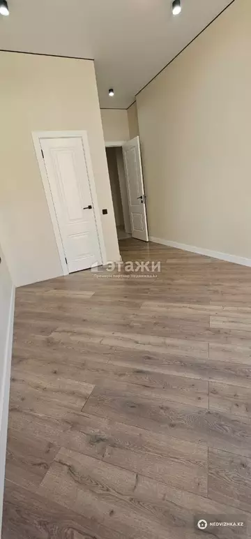 93 м², 3-комнатная квартира, этаж 2 из 17, 93 м², изображение - 9