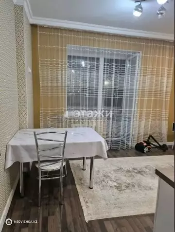 1-комнатная квартира, этаж 3 из 12, 44 м²