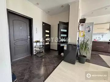 3-комнатная квартира, этаж 4 из 20, 86 м²
