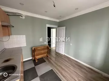 1-комнатная квартира, этаж 4 из 11, 39 м²