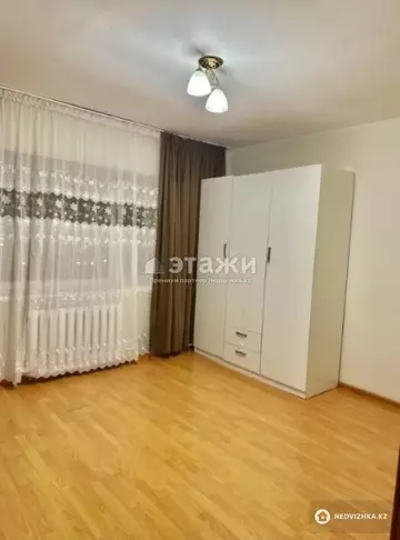 2-комнатная квартира, этаж 11 из 11, 53 м²