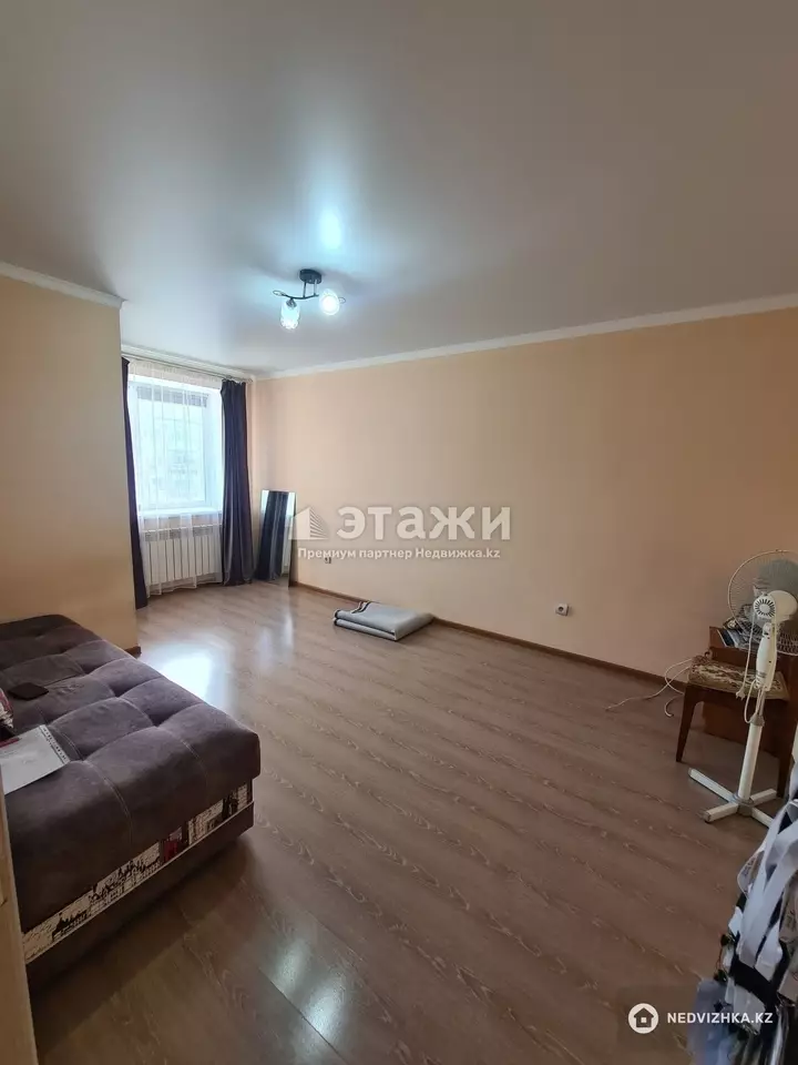 32.9 м², 1-комнатная квартира, этаж 4 из 10, 33 м², изображение - 1