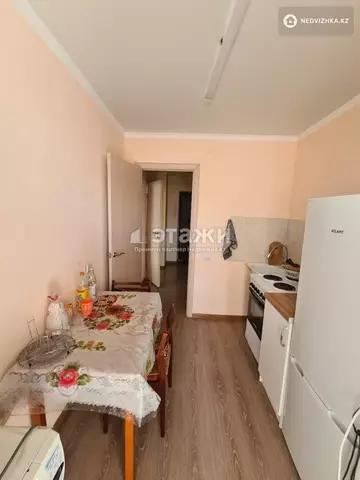 1-комнатная квартира, этаж 4 из 10, 33 м²