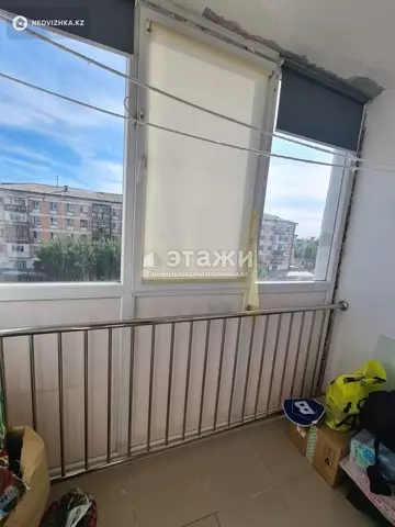 1-комнатная квартира, этаж 4 из 10, 33 м²
