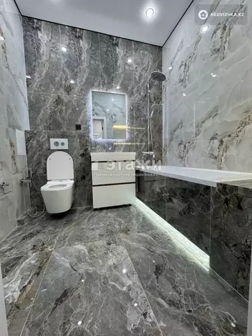 3-комнатная квартира, этаж 4 из 13, 83 м²