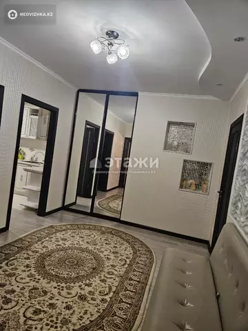 2-комнатная квартира, этаж 3 из 17, 73 м²