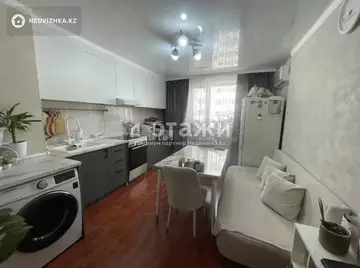 2-комнатная квартира, этаж 8 из 18, 65 м²