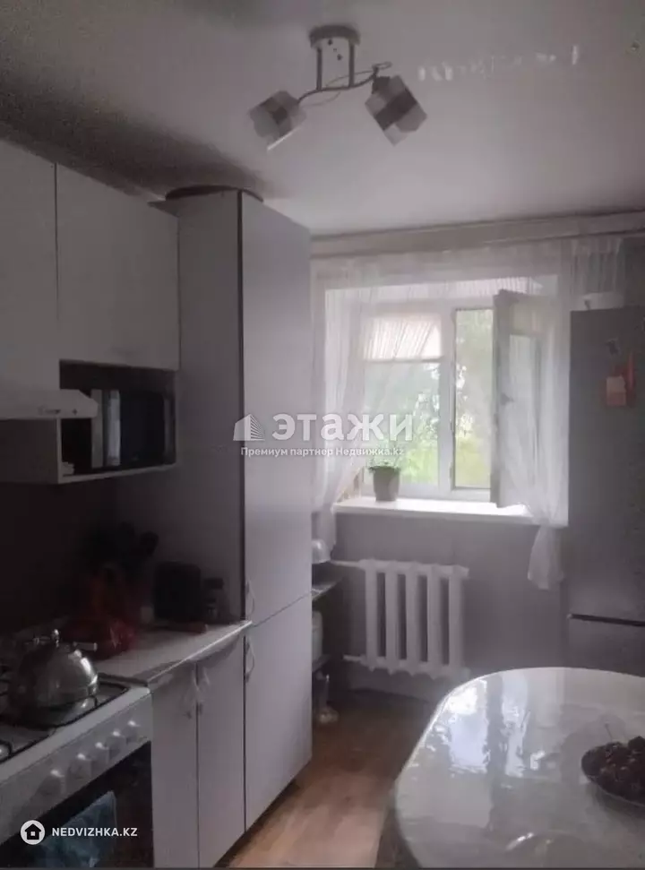 48.3 м², 2-комнатная квартира, этаж 3 из 6, 48 м², изображение - 1