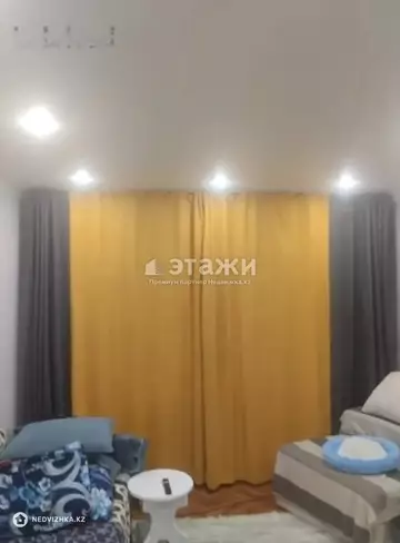 2-комнатная квартира, этаж 3 из 6, 48 м²
