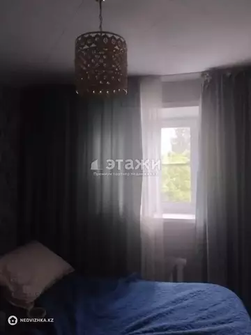 2-комнатная квартира, этаж 3 из 6, 48 м²