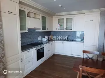 1-комнатная квартира, этаж 3 из 5, 30 м²