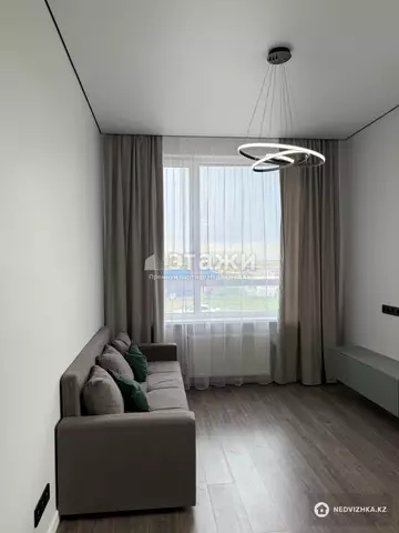 2-комнатная квартира, этаж 2 из 9, 40 м²