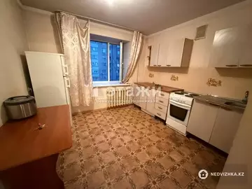 1-комнатная квартира, этаж 7 из 9, 38 м²