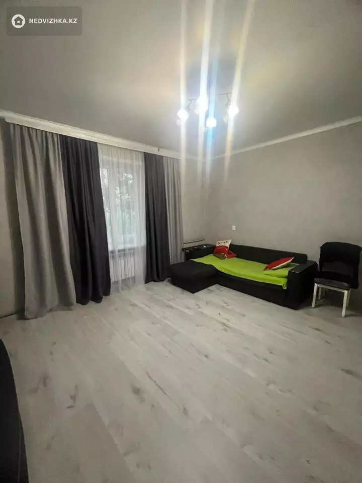 79.3 м², 3-комнатная квартира, этаж 1 из 2, 79 м², изображение - 1
