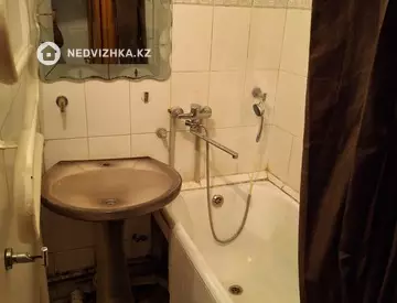 3-комнатная квартира, этаж 2 из 5, 65 м²