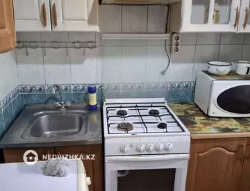 64.8 м², 3-комнатная квартира, этаж 2 из 5, 65 м², изображение - 5