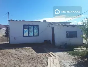 2-комнатный дом, 10 соток, 42 м²