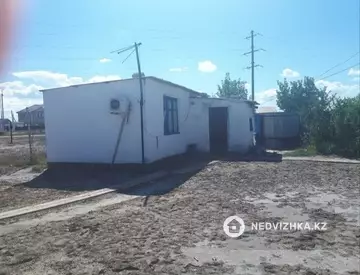 2-комнатный дом, 10 соток, 42 м²