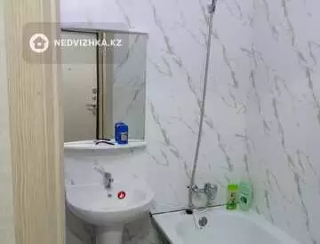 1-комнатная квартира, этаж 4 из 5, 35 м², на длительный срок