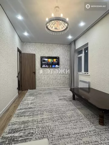 2-комнатная квартира, этаж 9 из 14, 60 м²