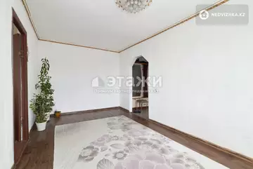 4-комнатная квартира, этаж 5 из 5, 67 м²